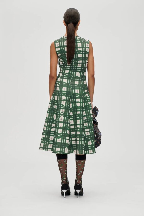 SLEEVELESS GATHERED MIDI DRESS, checkered wave - Image 2