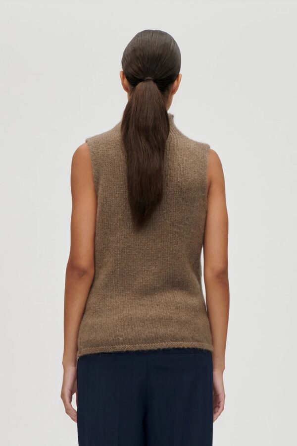 TURTLENECK VEST, heart - Image 2