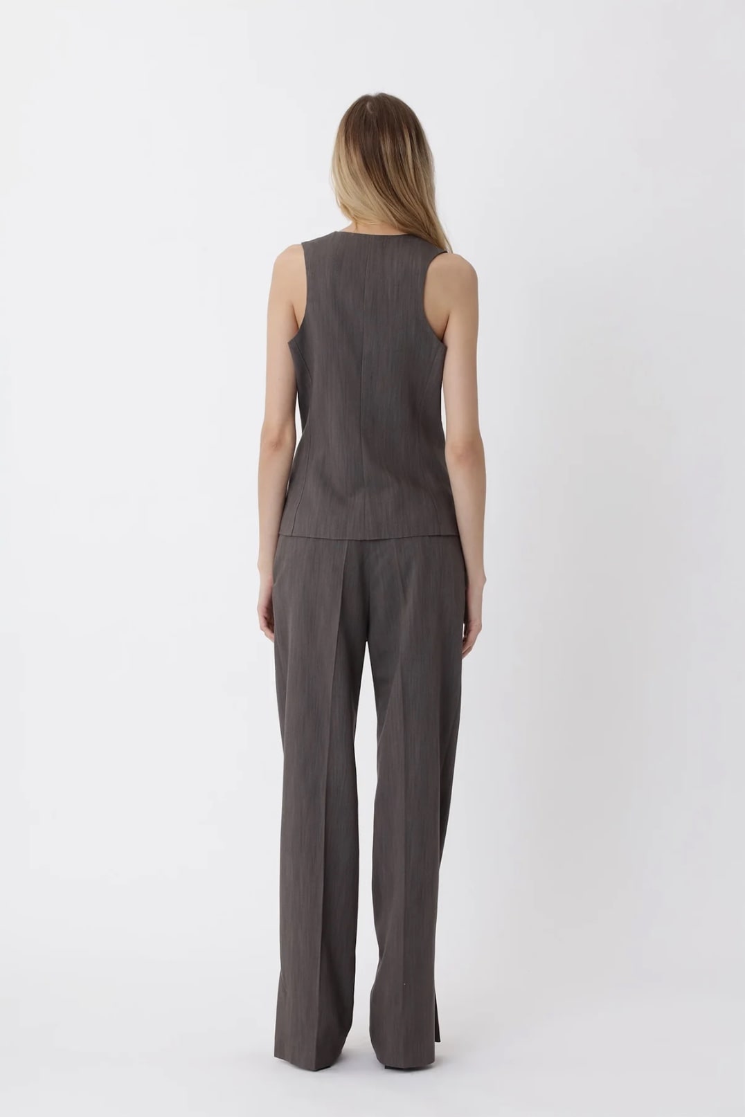 OLIVA VEST, licorice comb. - Image 3