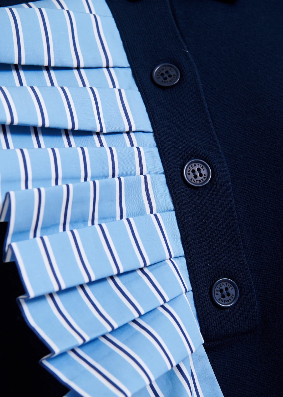 JUMBLE FINE-KNIT POLO TOP, light blue/navy - Image 2