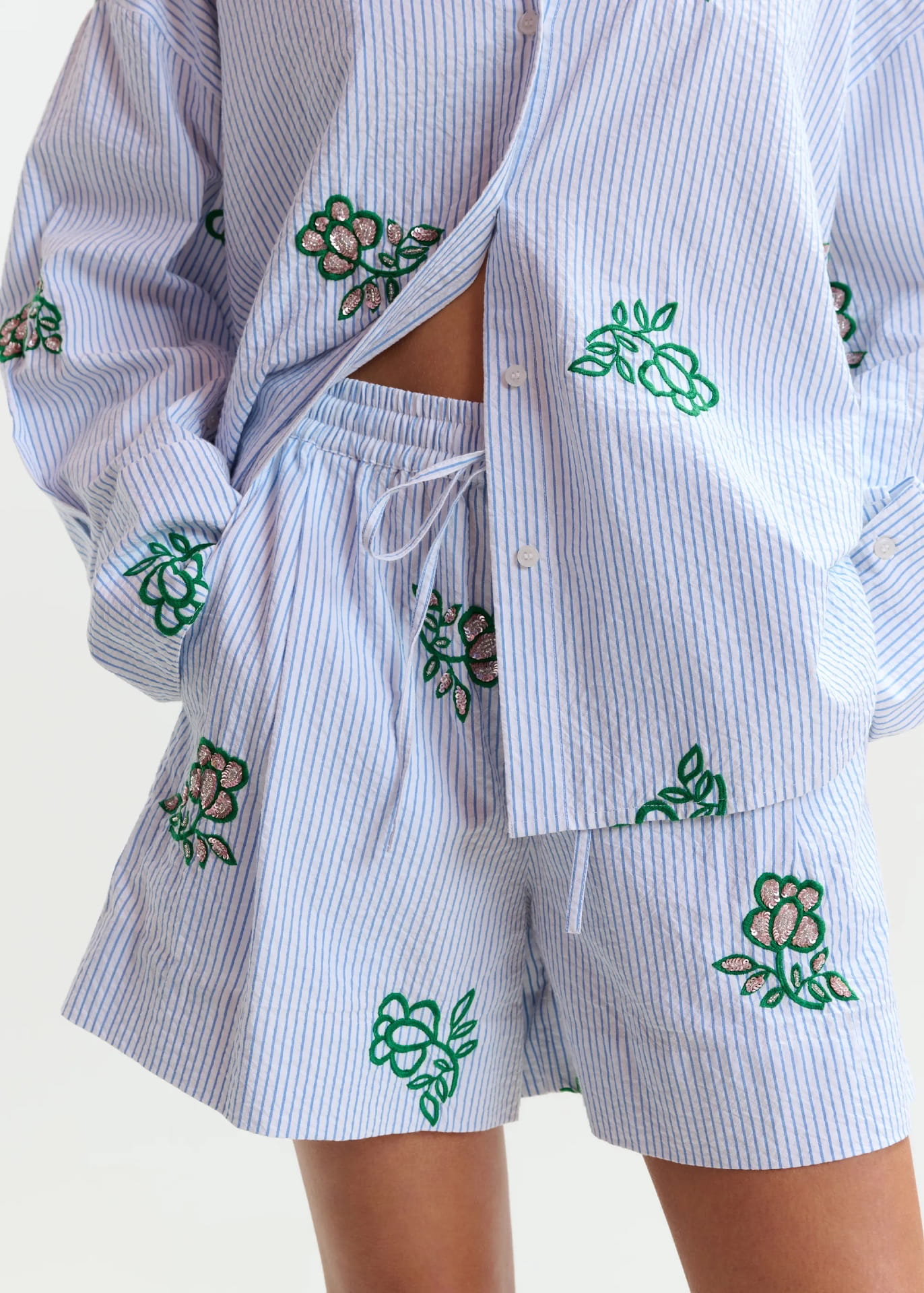 JUSTE MINI SHORTS, green/light blue/off-white - Image 2